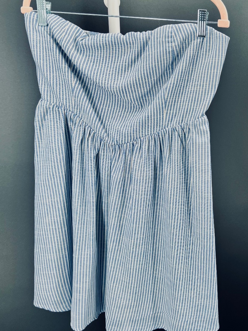 Altar’d State -NWT Blue and White Striped Strapless Mini Dress. Size L